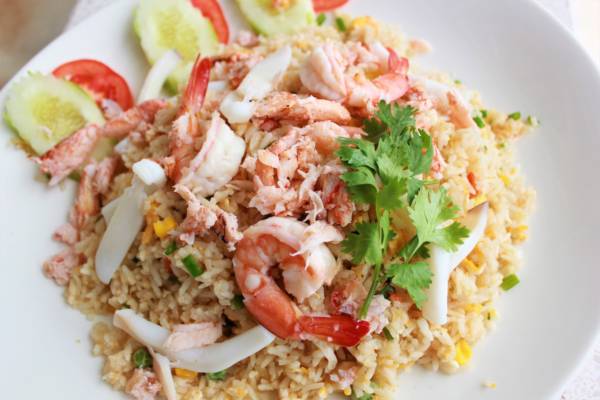 ข้าวผัดทะเล