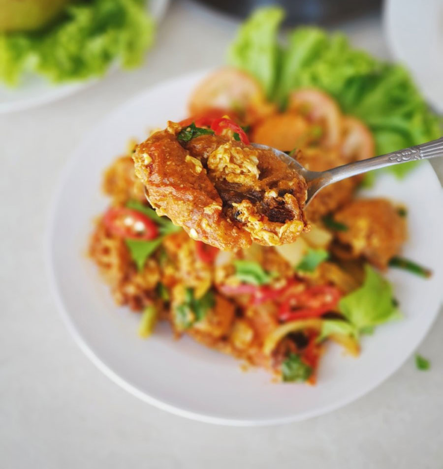 soft-shell-crab-yellow-curry